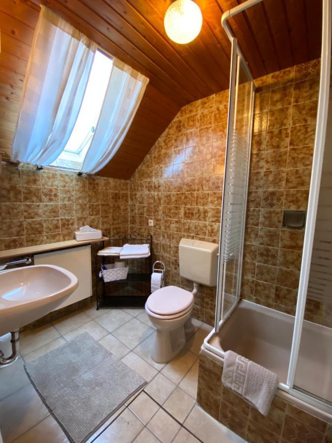 Ferienwohnung Metzen Burg  Esterno foto