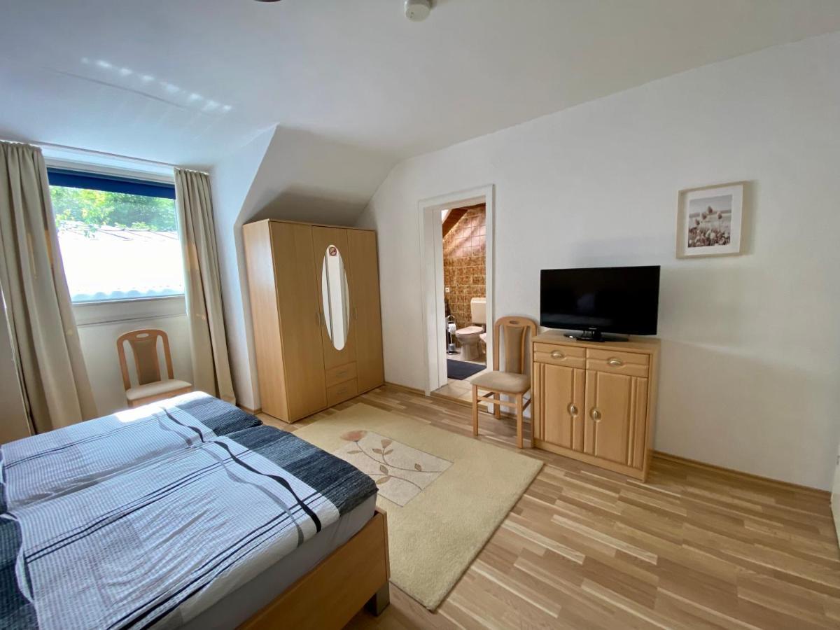 Ferienwohnung Metzen Burg  Esterno foto